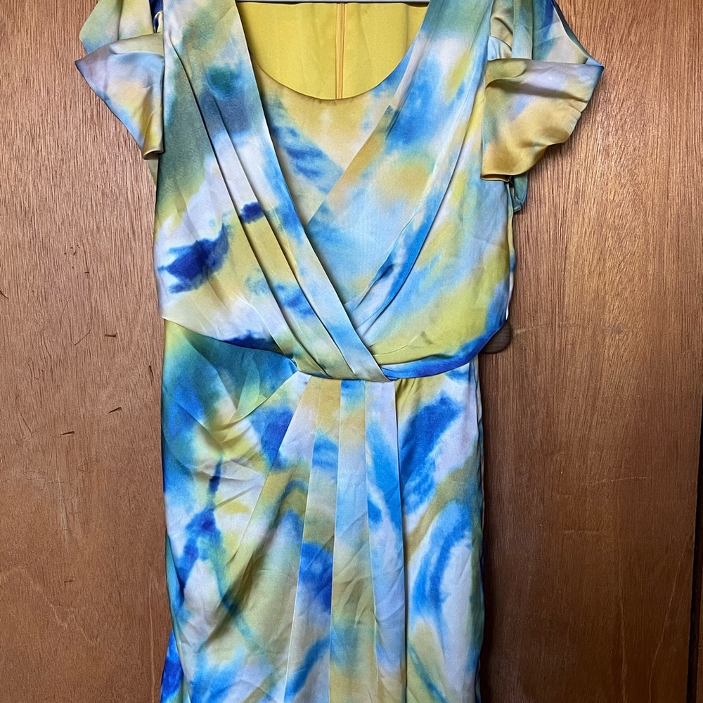 Vince Camuto Blue and Yellow Tie-Dye Wrap Midi Dress